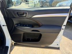 2017 TOYOTA KLUGER GX (4x2)
