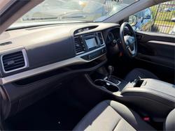 2017 TOYOTA KLUGER GX (4x2)