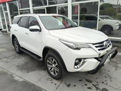 2018 Toyota Fortuner Crusade GUN156R 4X4 Dual Range Glacier White