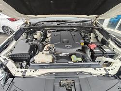 2018 Toyota Fortuner Crusade GUN156R 4X4 Dual Range Glacier White