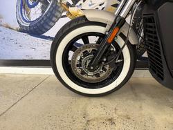 2022 INDIAN SCOUT BOBBER SILVER