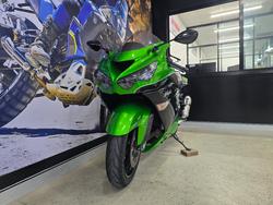 2016 Kawasaki NINJA ZX-14 (ZX14-R) GREEN
