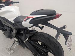 2022 Triumph STREET TRIPLE S 660 LAMS White