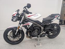 2022 Triumph STREET TRIPLE S 660 LAMS White