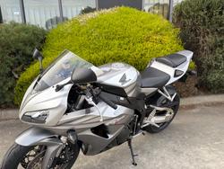 2006 Honda CBR1000RR (FIREBLADE) Silver