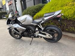 2006 Honda CBR1000RR (FIREBLADE) Silver