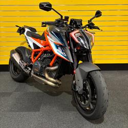2022 Ktm SUPER DUKE RR Orange