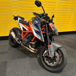 2022 Ktm SUPER DUKE RR Orange