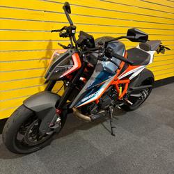 2022 Ktm SUPER DUKE RR Orange