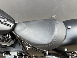 2023 Indian CHIEF BOBBER DARK HORSE BLACK