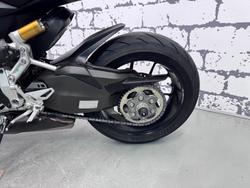 2024 Ducati Streetfighter V2 Streetfighter Red