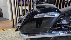2022 BMW Motorrad R 18 B Black