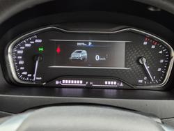 2022 LDV G10 +