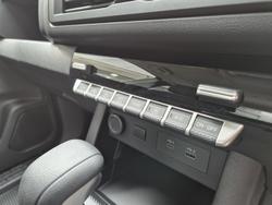 2025 Mitsubishi Triton GLX