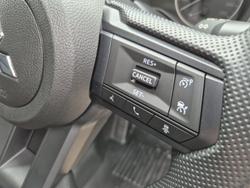 2025 Mitsubishi Triton GLX