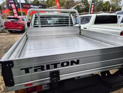 2025 Mitsubishi Triton GLX