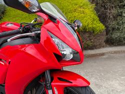 2015 Honda CBR1000RA (FIREBLADE) ABS Red