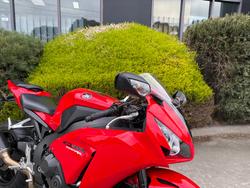 2015 Honda CBR1000RA (FIREBLADE) ABS Red