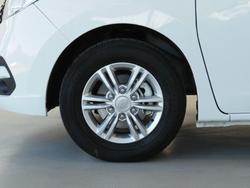 2025 LDV G10