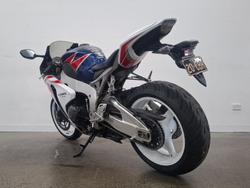 2011 Honda CBR1000RR (FIREBLADE) White