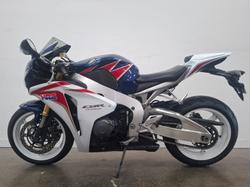 2011 Honda CBR1000RR (FIREBLADE) White