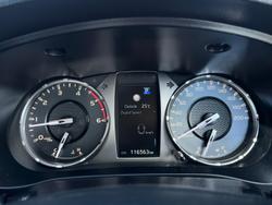 2022 Toyota Hilux SR
