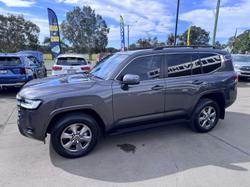 2022 Toyota Landcruiser VX