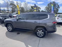 2022 Toyota Landcruiser VX