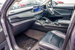 2022 LDV D90 Executive