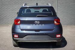 2022 Hyundai Venue Active