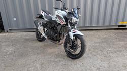 2022 Kawasaki Z400 White