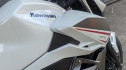 2022 Kawasaki Z400 White
