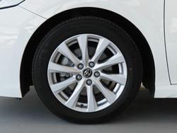 2018 Toyota Camry Ascent Sport