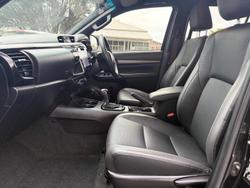 2021 Toyota Hilux Rugged X