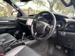2021 Toyota Hilux Rugged X