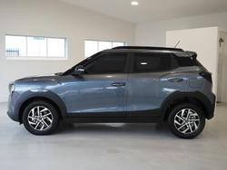 2025 Mahindra XUV3XO AX5L