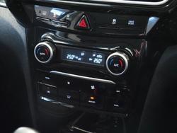 2025 Mahindra XUV3XO AX5L