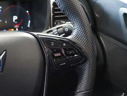 2025 Mahindra XUV3XO AX5L