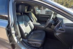 2024 Toyota Camry SX