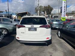 2017 Toyota RAV4 GXL
