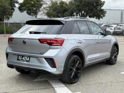 2023 Volkswagen T-Roc 140TSI R-Line