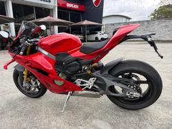 2025 Ducati Panigale V4 S