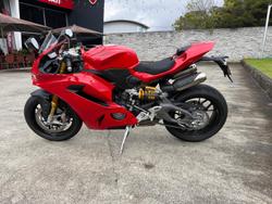 2025 Ducati Panigale V2 S