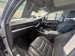 2022 Volkswagen Touareg 210TDI Elegance