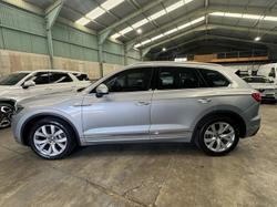 2022 Volkswagen Touareg 210TDI Elegance