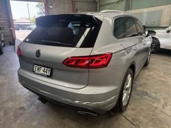 2022 Volkswagen Touareg 210TDI Elegance
