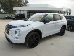 2026 Mitsubishi Outlander Black Edition