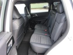 2026 Mitsubishi Outlander Black Edition