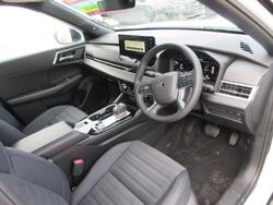 2026 Mitsubishi Outlander Black Edition