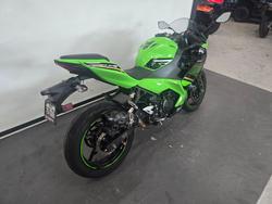 2020 Kawasaki NINJA 400 KRT EDITION Green